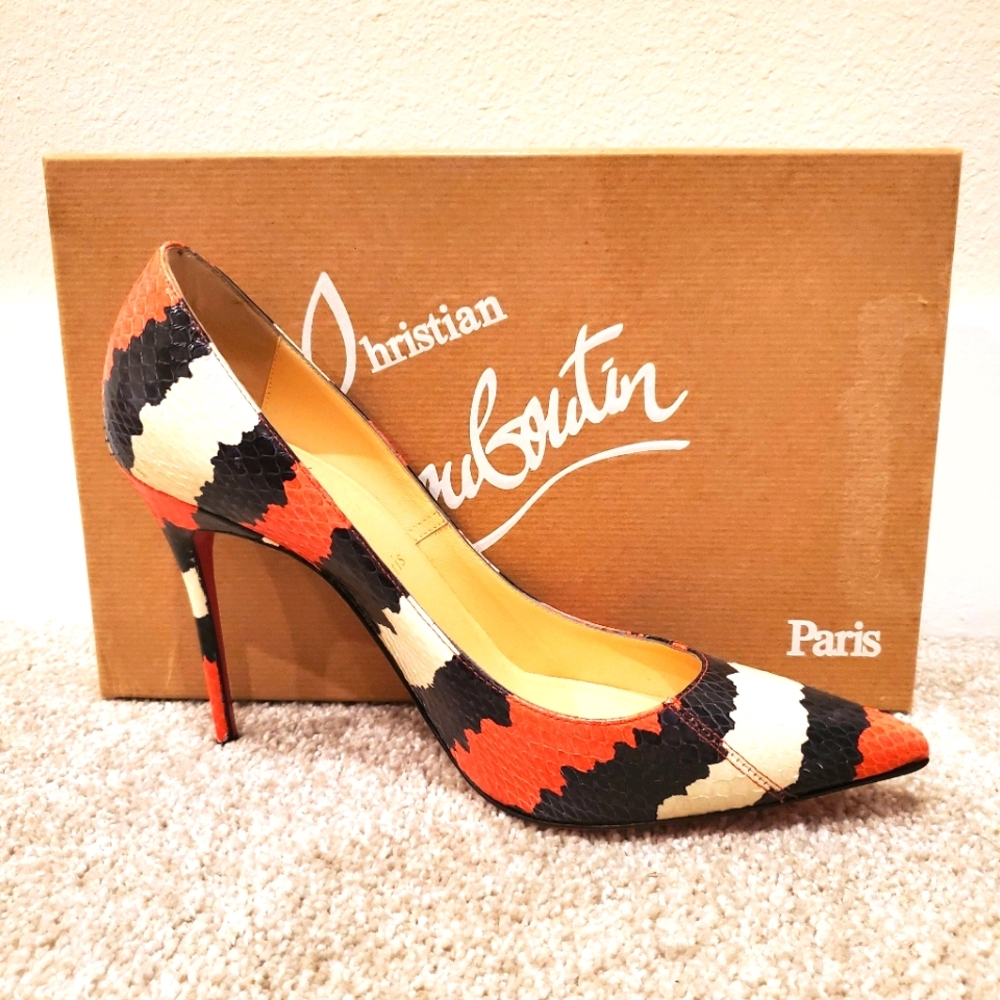 Christian Louboutin Decollette
